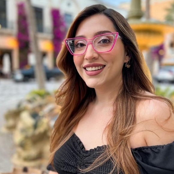 Beautiful Eyeglasses, very fashionable radiant Pink combined with White - Picture 1 of 16